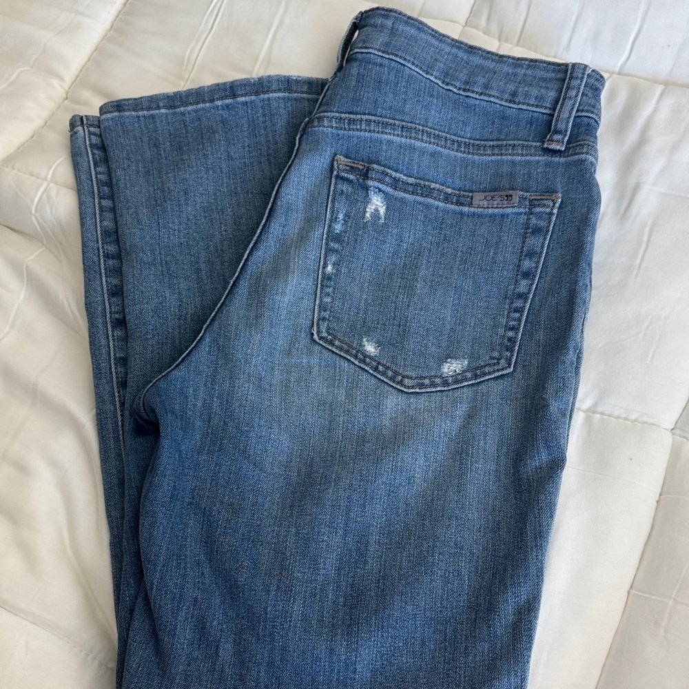 Joe's Jeans Straight Leg Women's Jeans in Medium Blue with Light Distress
